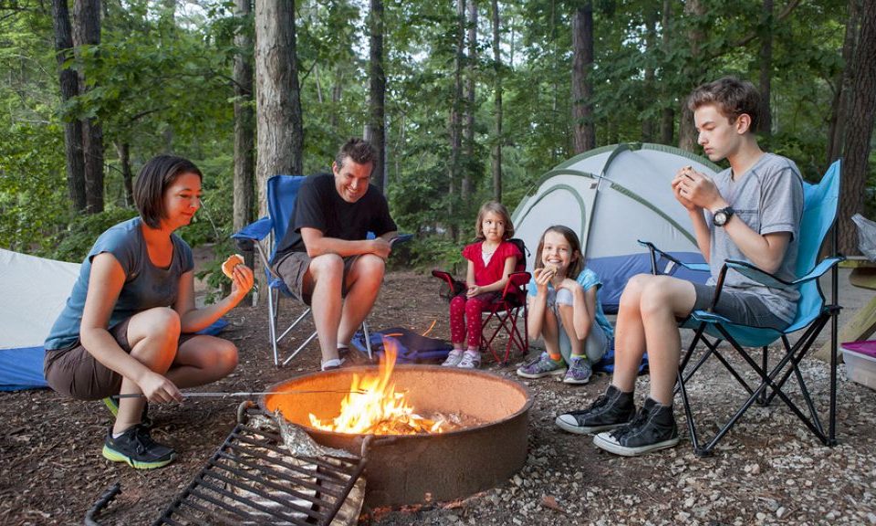 Why Camping is the Perfect Family Vacation