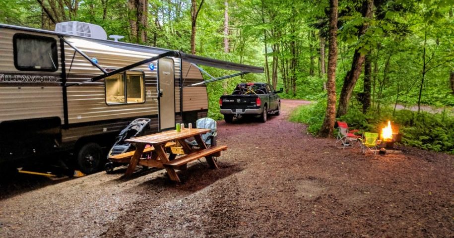 Why Should You Consider a Campground with WiFi?